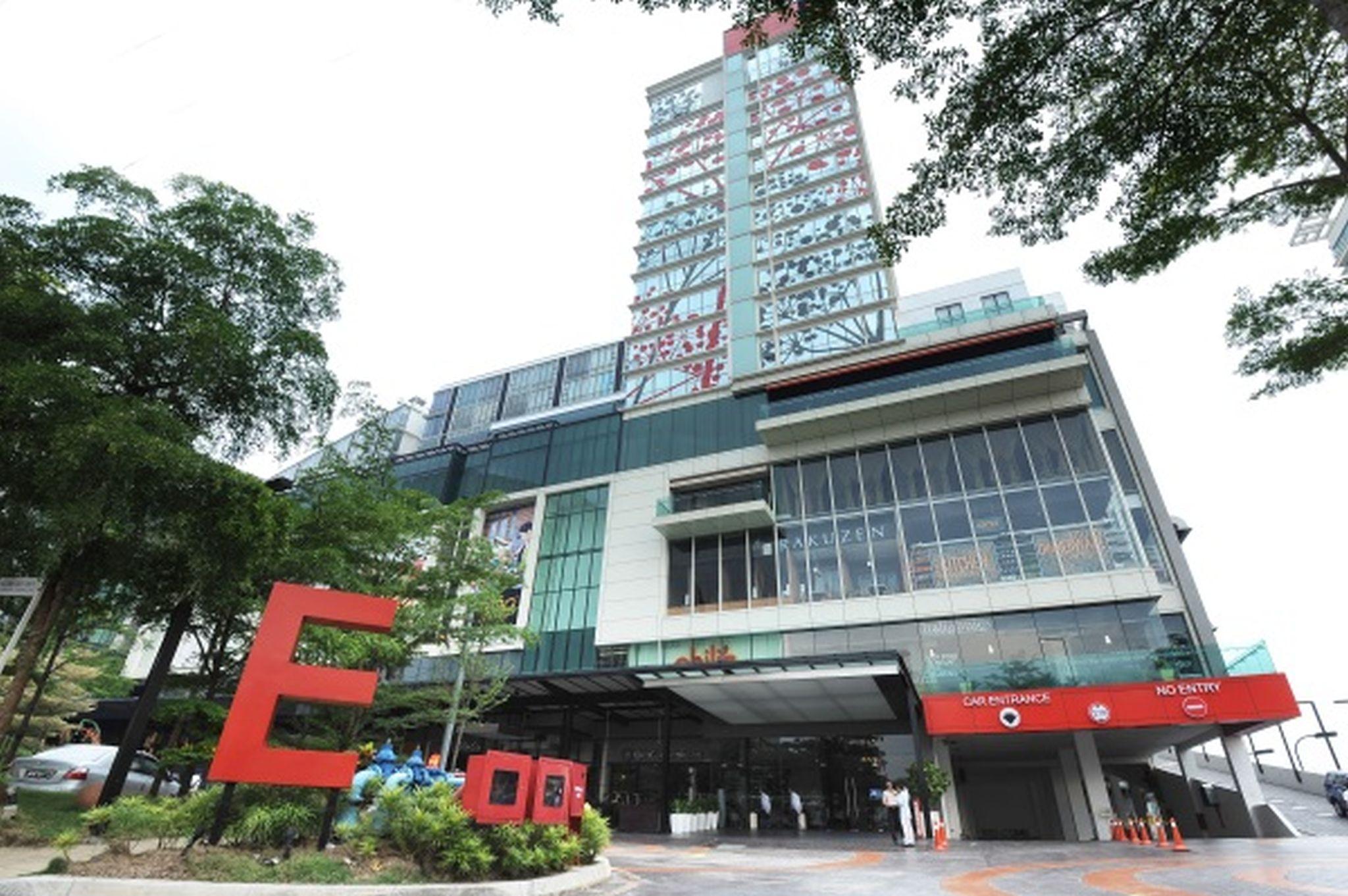 Empire Subang 4*